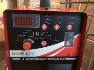 Аргонна зварка Verona TIG-225P AC/DC