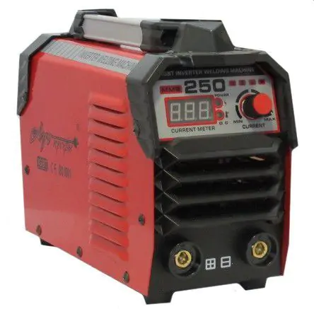 Сварочный инвертор Луч Профи ММА 250 (кейс) - фото 2