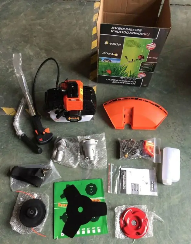 Бензокоса Искра БГ 4200 - фото 2