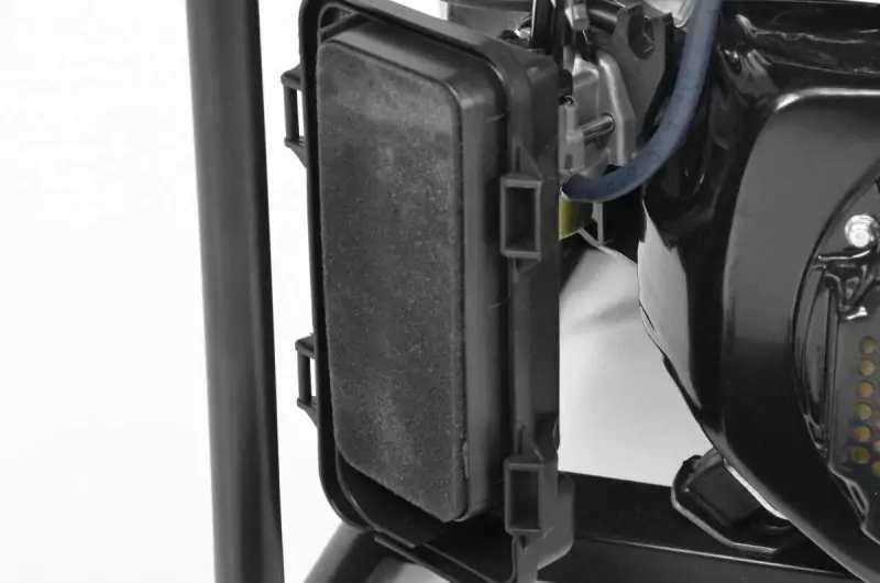 Бензиновий генератор Hecht GG 3300 - фото 6 Бензиновий генератор Hecht GG 3300 - фото 6