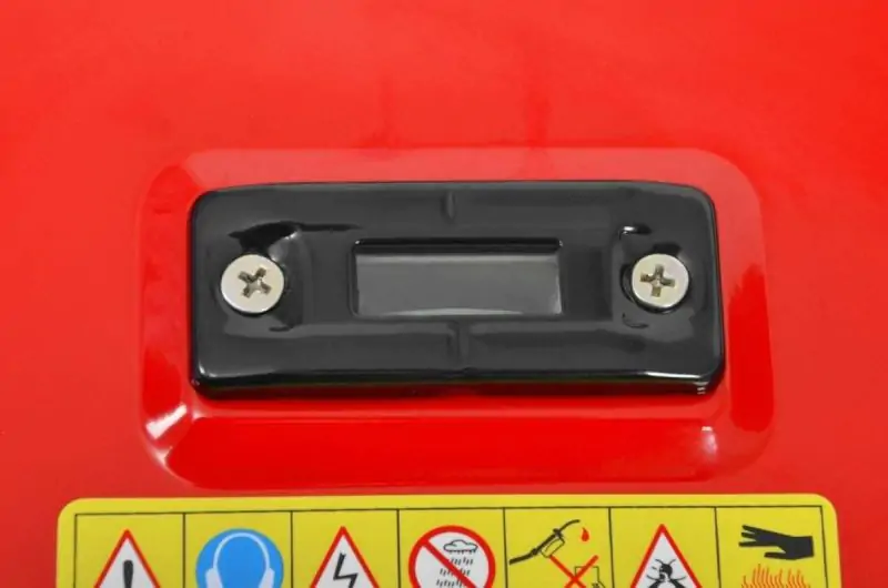 Бензиновий генератор Hecht GG 3300 - фото 7 Бензиновий генератор Hecht GG 3300 - фото 7