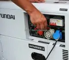 Дизельный генератор Hyundai DHY 6000SE-3 — миниатюра 3 Дизельный генератор Hyundai DHY 6000SE-3 — миниатюра 3