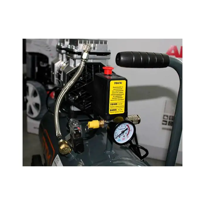 Поршневой воздушный компрессор 24 л GTM KAW750-24L безмасляный - фото 3