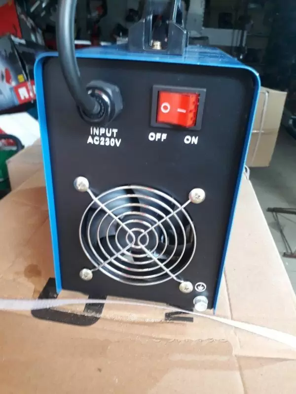 Сварочный инвертор Спектр ММА 250 кейс - фото 2