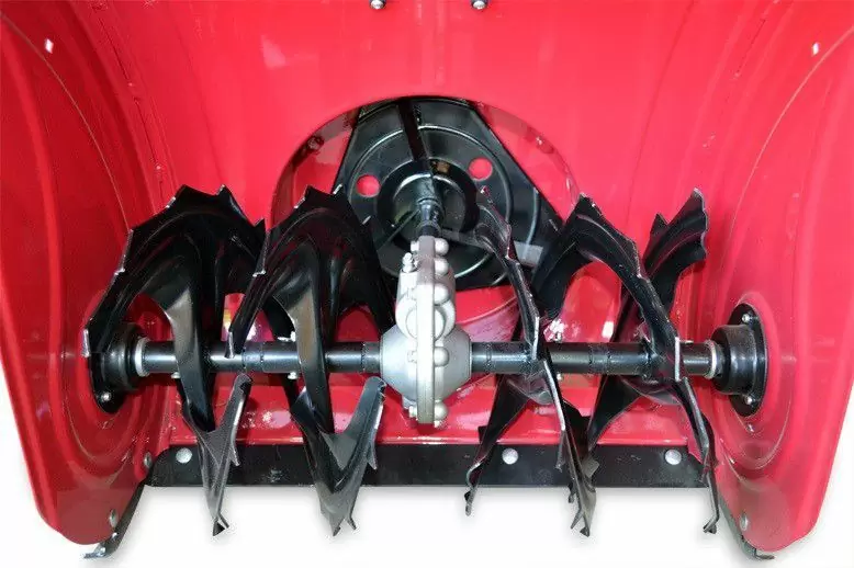 Бензиновый снегоуборщик Weima WWS0722A 560мм, 4+2скорости - фото 4 Бензиновый снегоуборщик Weima WWS0722A 560мм, 4+2скорости - фото 4