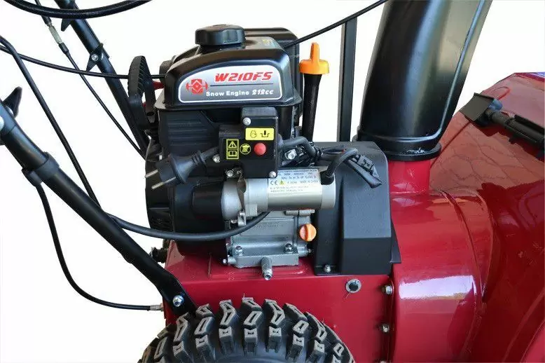 Бензиновий снігоприбирач Weima WWS0724A 610мм, 4+2скорости - фото 4