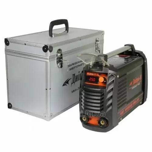 Сварочный инвертор Дніпро-М ММА 250C DВP (дисплей, кейс) - фото 2