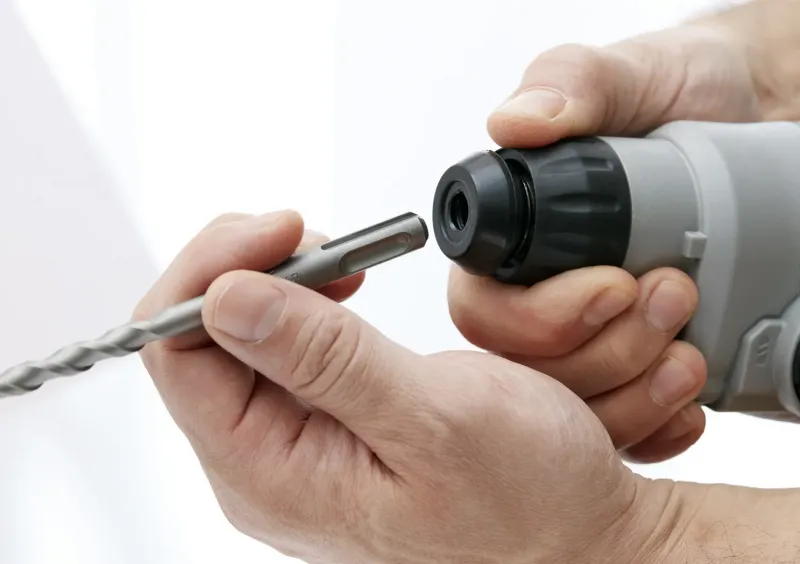 Перфоратор аккумуляторный BLACK+DECKER BCD900D1S - фото 10