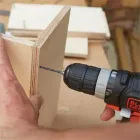 Дрель-шуруповерт аккумуляторная BLACK+DECKER BDCDD12USB — миниатюра 6