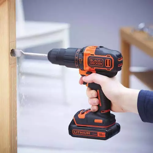 Дрель-шуруповерт акумуляторна ударна BLACK+DECKER BDCHD18KB - фото 3 Дрель-шуруповерт акумуляторна ударна BLACK+DECKER BDCHD18KB - фото 3