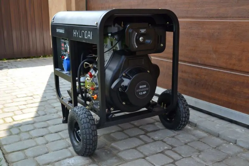 Дизельный генератор Hyundai DHY 8000LE - фото 4 Дизельный генератор Hyundai DHY 8000LE - фото 4