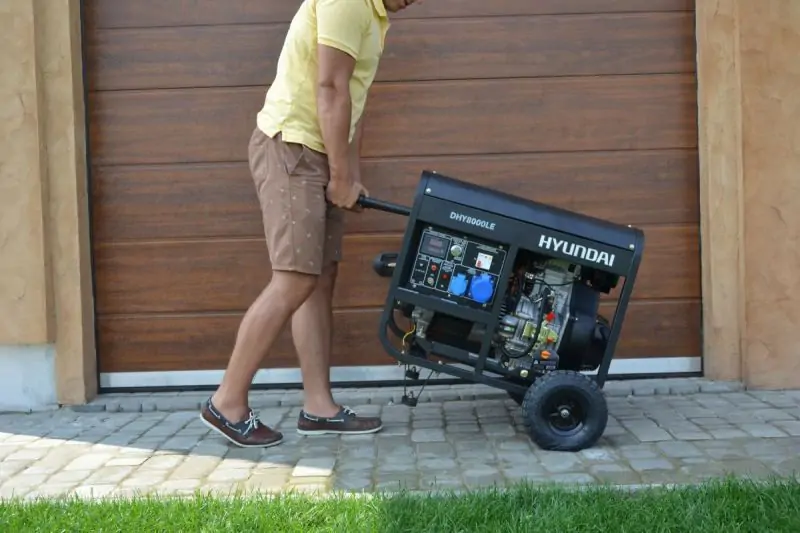 Дизельный генератор Hyundai DHY 8000LE - фото 5 Дизельный генератор Hyundai DHY 8000LE - фото 5