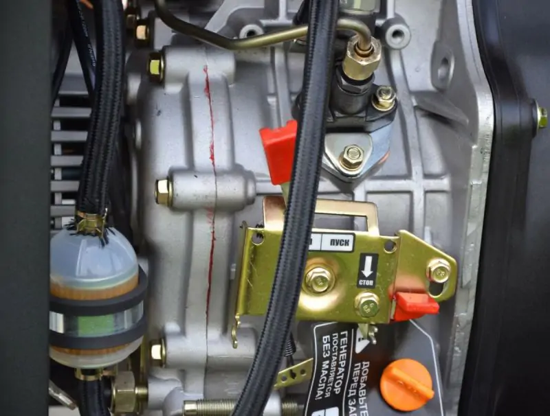 Дизельный генератор Hyundai DHY 6000LE - фото 6 Дизельный генератор Hyundai DHY 6000LE - фото 6