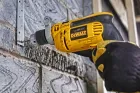 Дрель мережева ударна DeWALT DWD024 — мініатюра 3