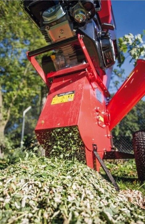 Подрібнювач гілок HECHT 6421 - фото 8 Подрібнювач гілок HECHT 6421 - фото 8