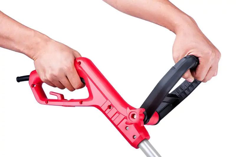 Тример для трави електричний Worcraft EGT07-300 - фото 8 Тример для трави електричний Worcraft EGT07-300 - фото 8