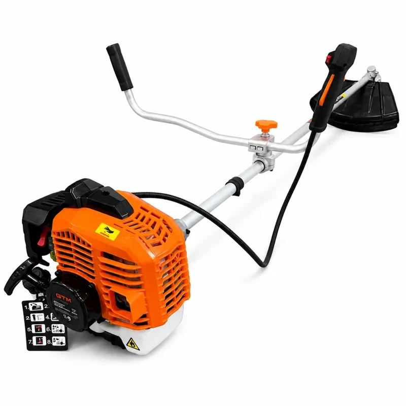 Бензиновая мотокоса GTM BCI52U, 1,45 кВт, нож и головка Tap'n'Go - фото 1 Бензиновая мотокоса GTM BCI52U, 1,45 кВт, нож и головка Tap'n'Go - фото 1