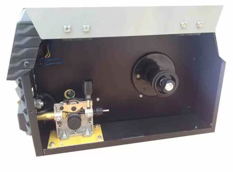 Зварювальний напівавтомат Луч Профі MIG/MMA-320 - фото 1 Зварювальний напівавтомат Луч Профі MIG/MMA-320 - фото 1