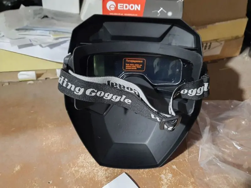 Сварочная маска хамелеон Edon ED 5000 - фото 2 Сварочная маска хамелеон Edon ED 5000 - фото 2