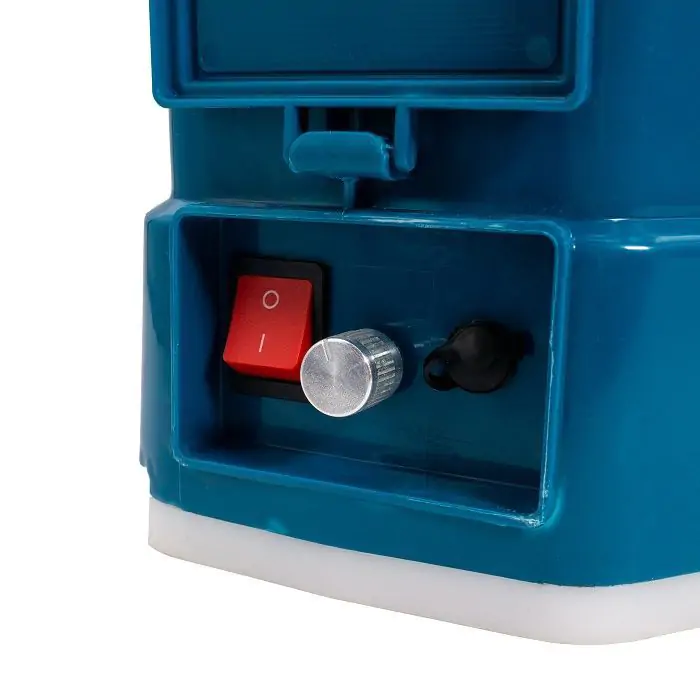 Аккумуляторный опрыскиватель PROFI-TEC PS1610 (12 В/8.0 Ач, зарядное устройство) - фото 8