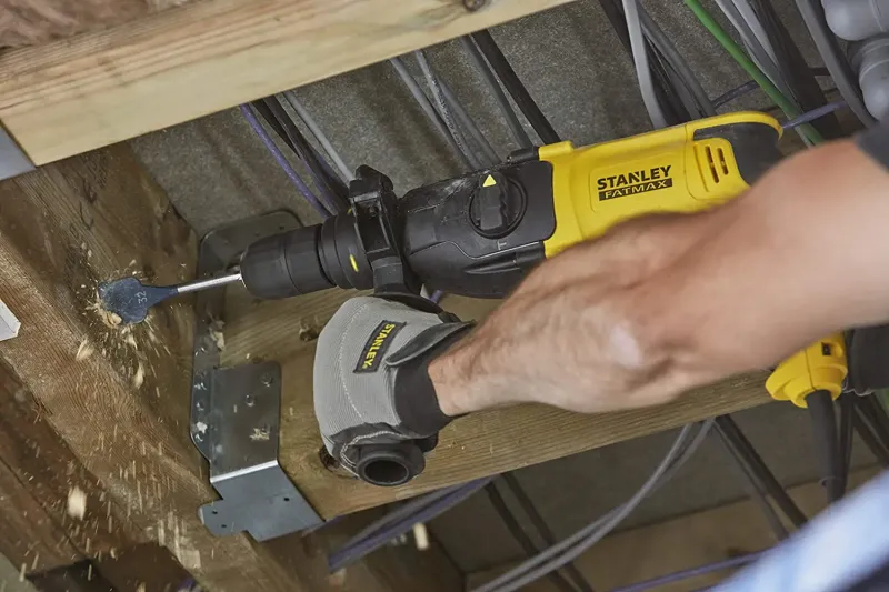 Перфоратор мережевий SDS-Plus STANLEY FATMAX SFMEH210K - фото 3 Перфоратор мережевий SDS-Plus STANLEY FATMAX SFMEH210K - фото 3